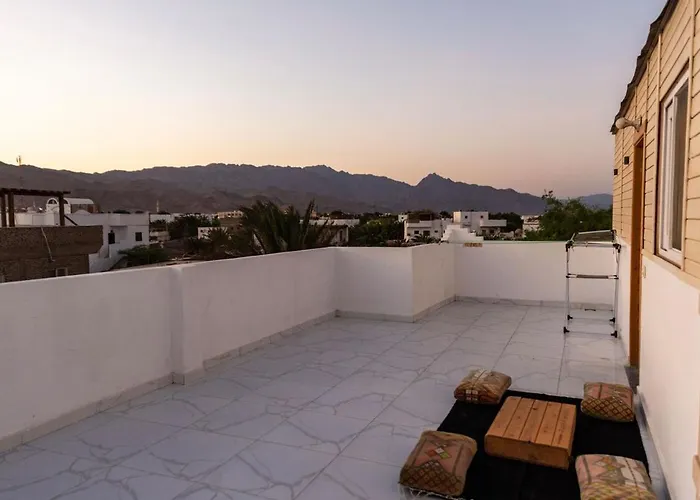 Sea And Mountain View Rooftop Chalet *